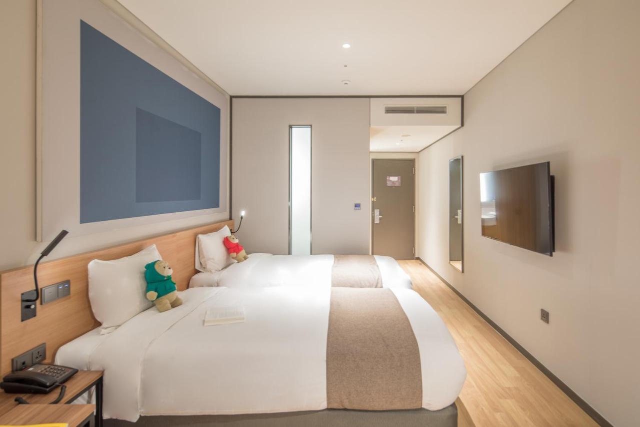 Hotel Ibis Ambassador Suwon Esterno foto