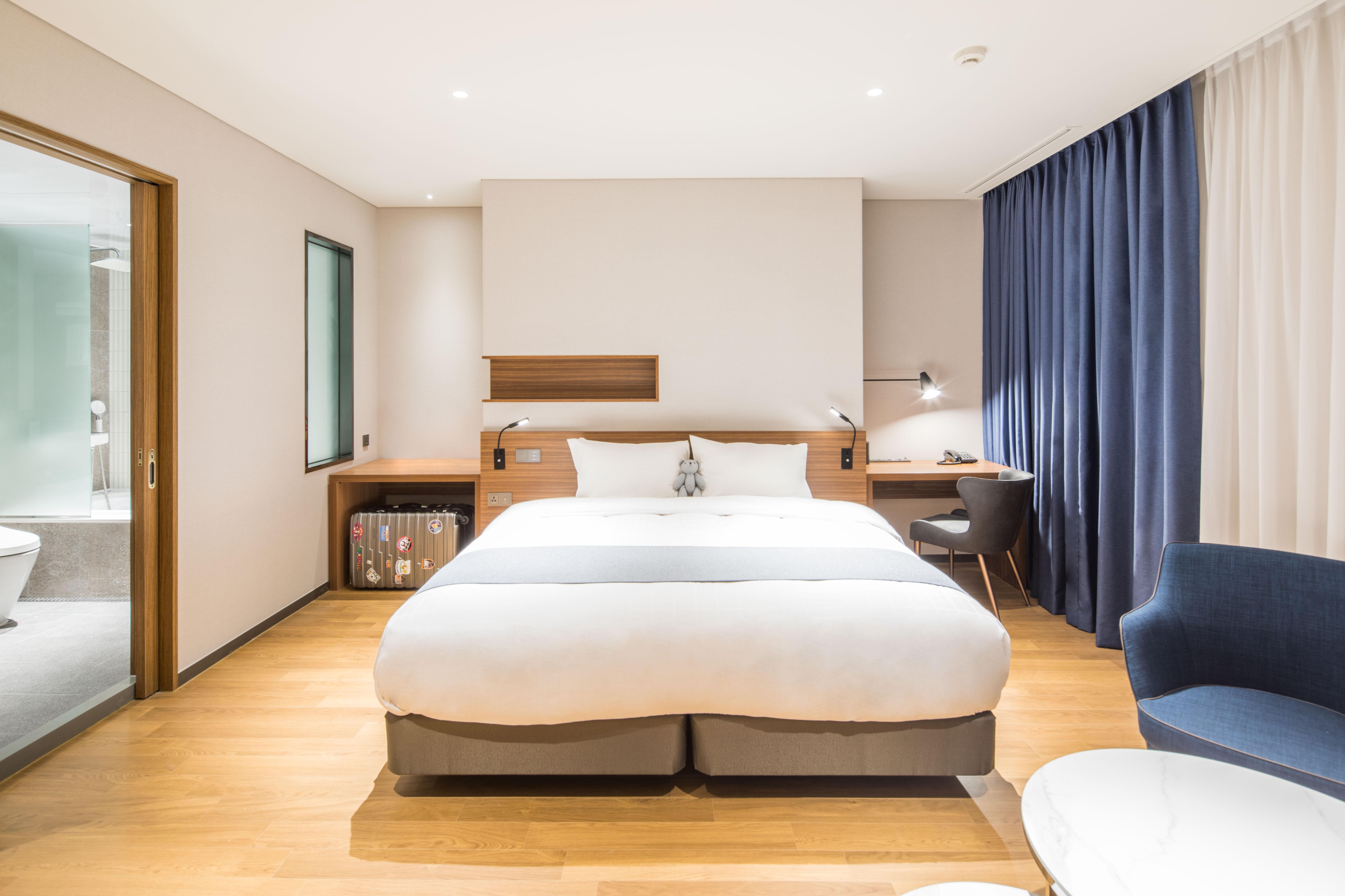 Hotel Ibis Ambassador Suwon Esterno foto